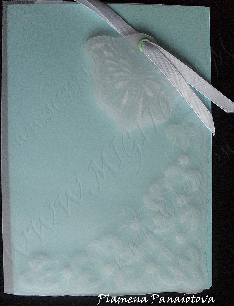 Пеперуди в стомаха пергамано ръчно изработена картичка