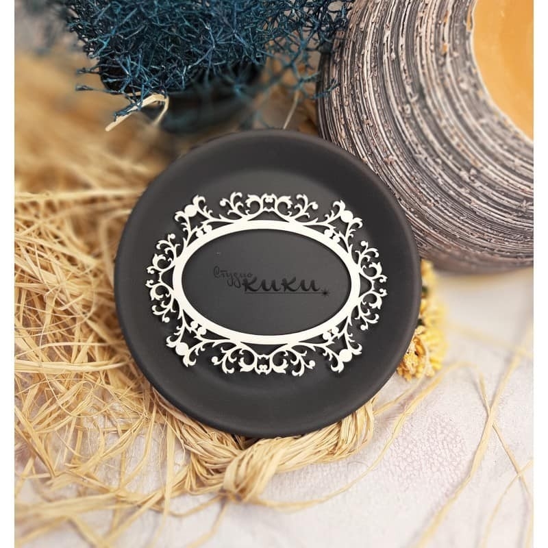 Рамка бирен картон лазерно изрязана