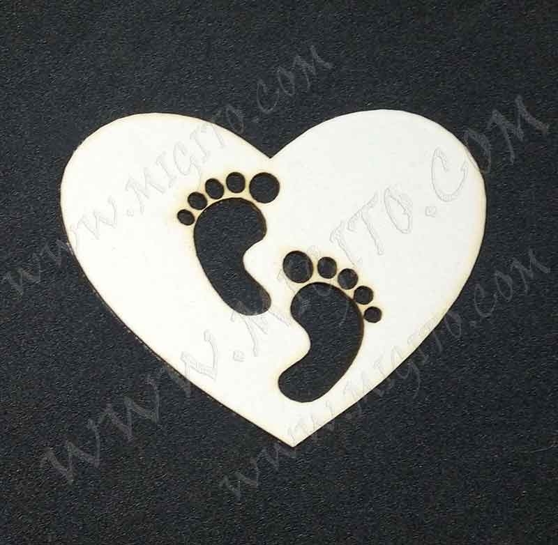 Сърце с детски крачета лазерно изрязан елемент бирен картон
