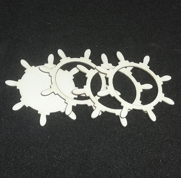 Лазерно изрязана заготовка за шейкър картичка рул бирен картон